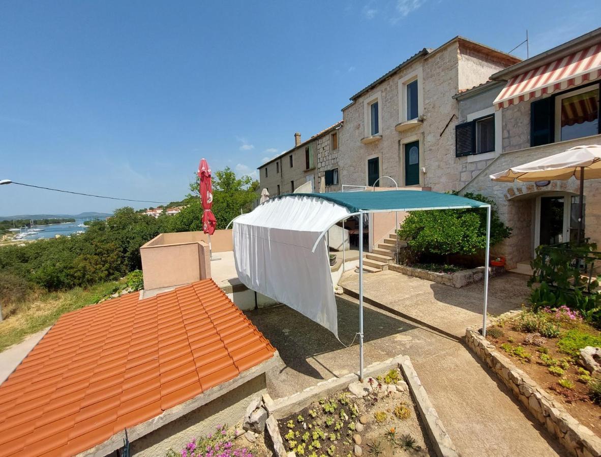 Holiday Home Oliva Bilice Luaran gambar